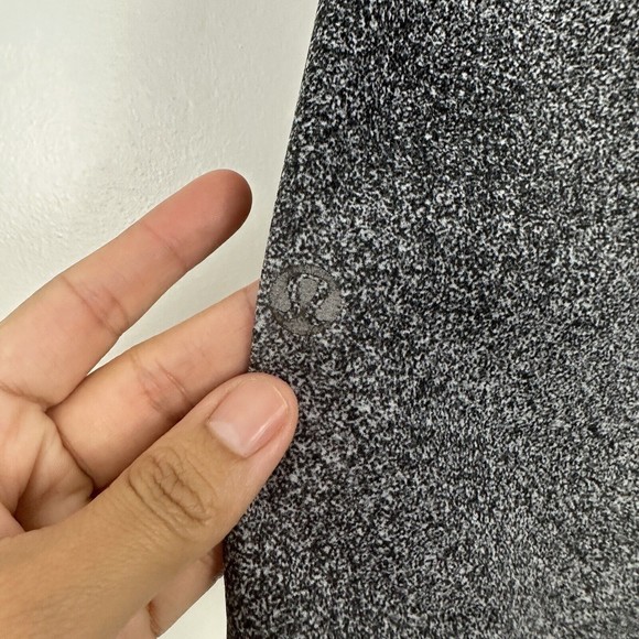 Lululemon Surge Unlined Shorts 7" Black Gray Size S - Picture 9 of 11